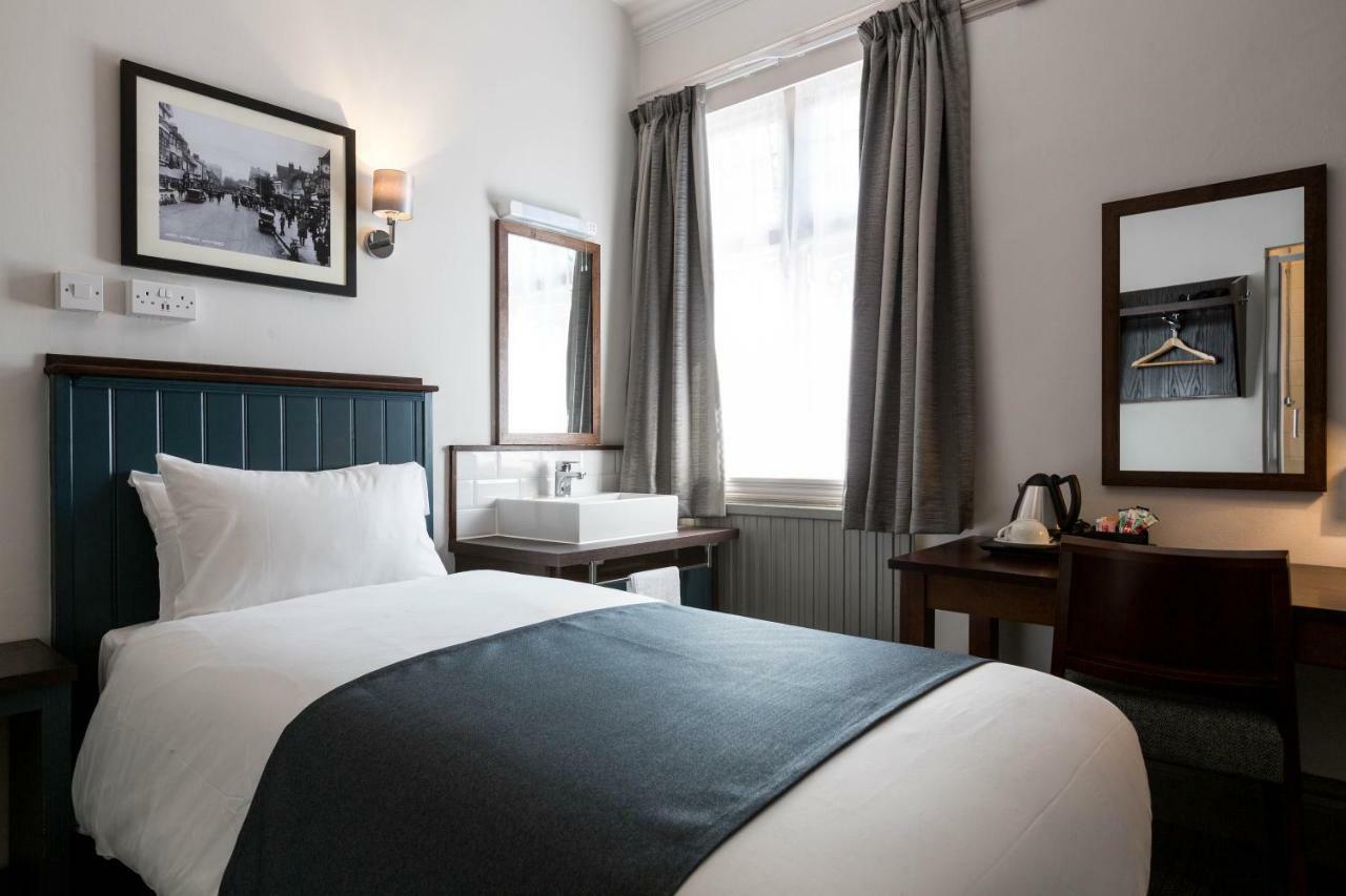 Southern Cross Hotel